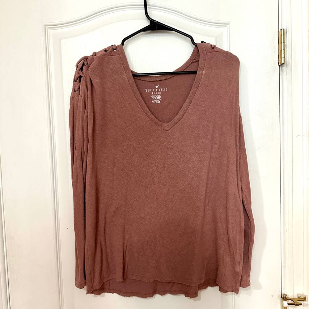 American eagle sweater